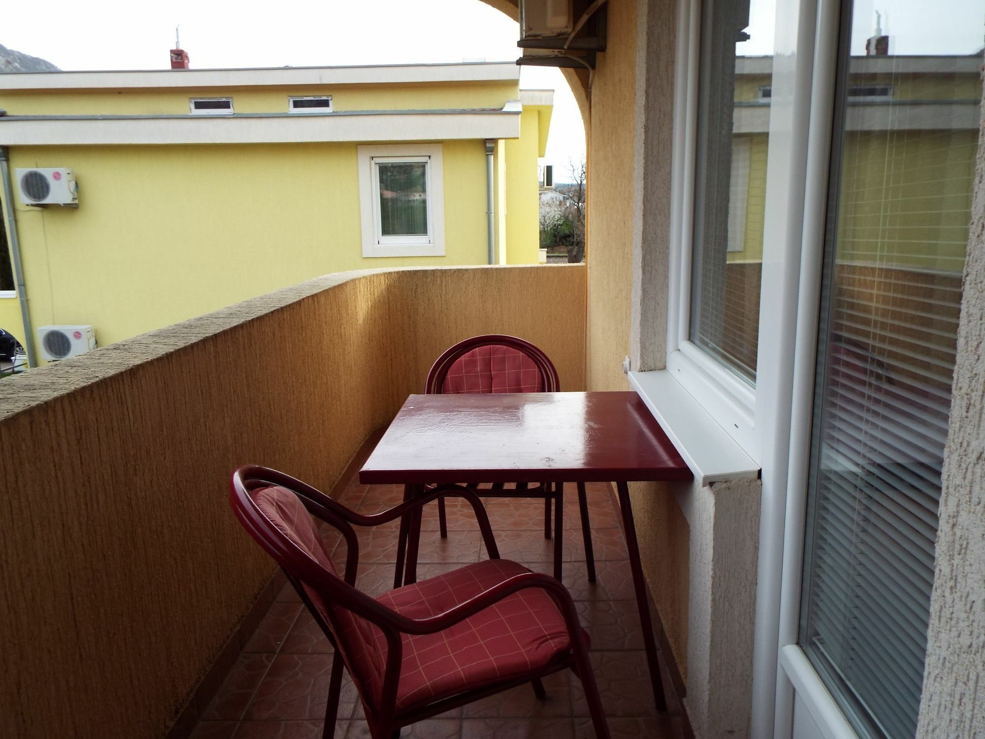 Apartments Old Olive バール エクステリア 写真